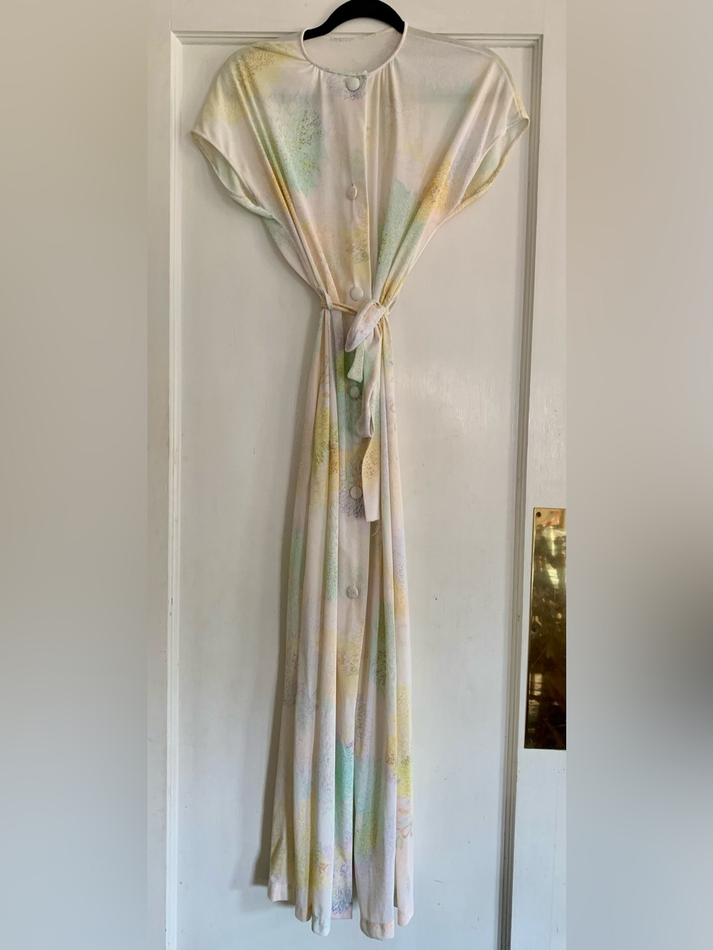 Vintage Katz Romantic Peignoir Robe 70s Pastel Floral Fabric Cover Buttons Flowy